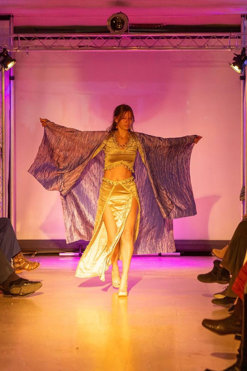 Fashion Show 2025